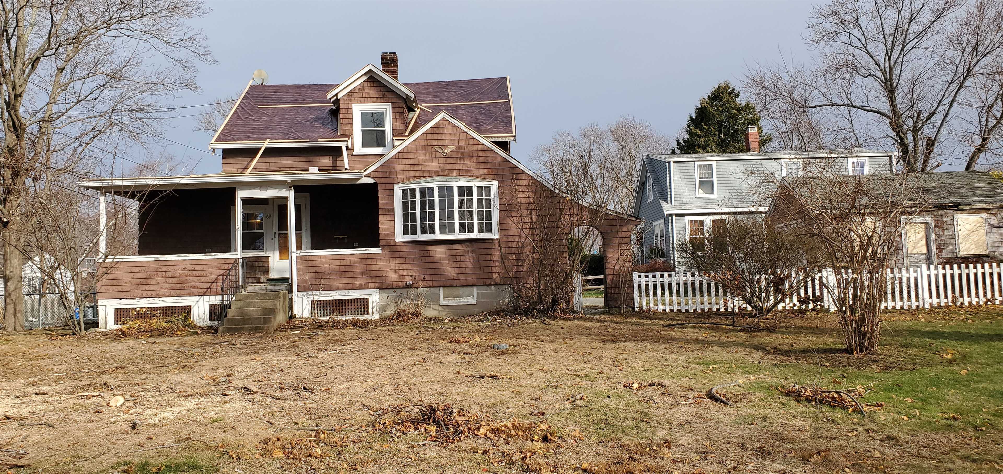 69 Pleasantview Ave, Weymouth MA 02188